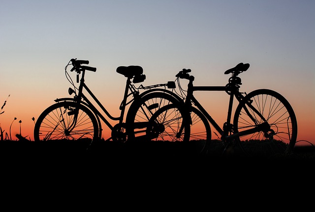 Elcykler vs. Traditionelle cykler: Hvilken er bedst for dig?